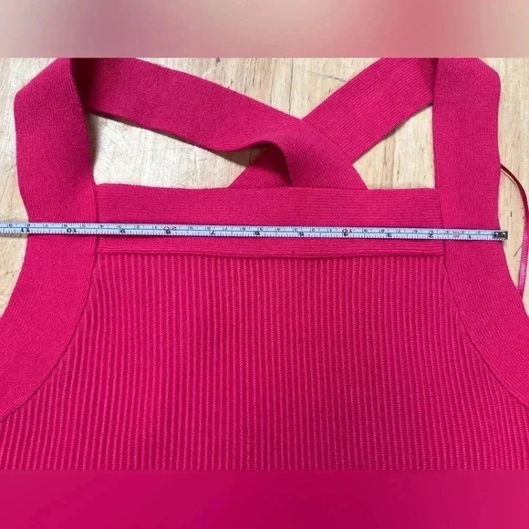 NWT House of Harlow 1960 HOT Pink Crop Top - Perfect for Barbiecore Fashion! - Picture 16 of 16